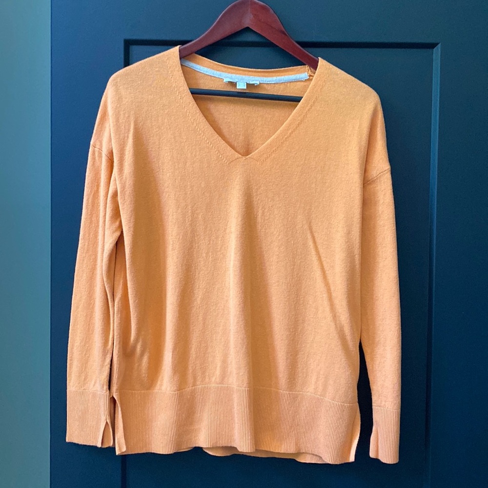 UT Sweater